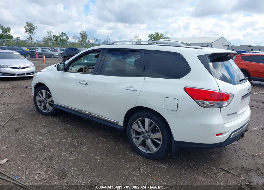 2015 NISSAN PATHFINDER PLATINUM VIN: 5N1AR2MM1FC692792