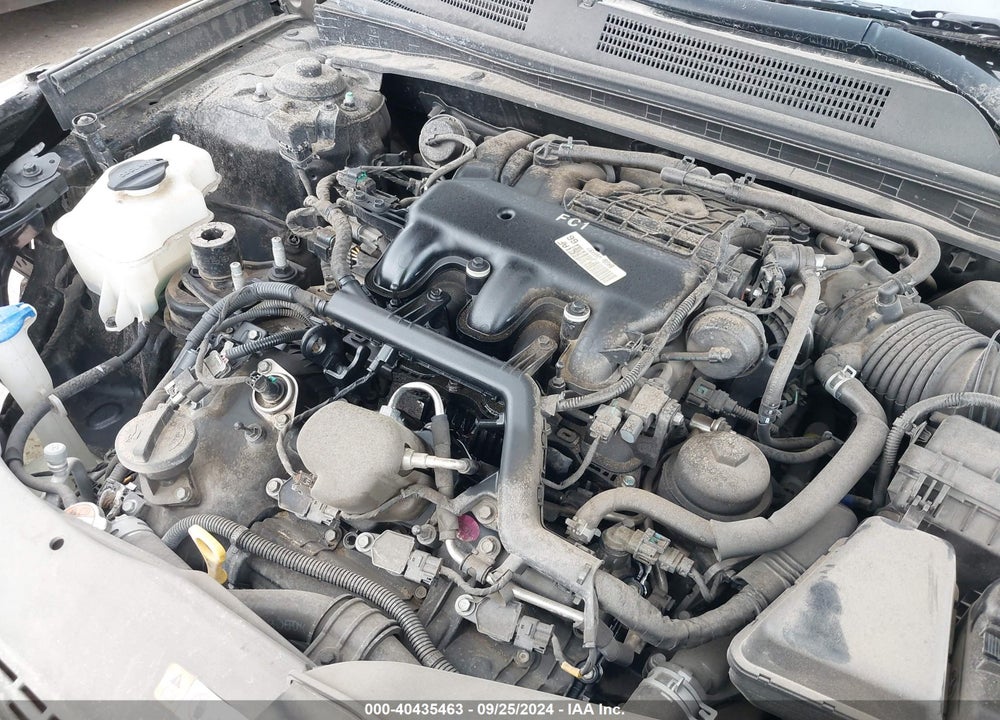 2017 HYUNDAI AZERA VIN: KMHFG4JG4HA580928