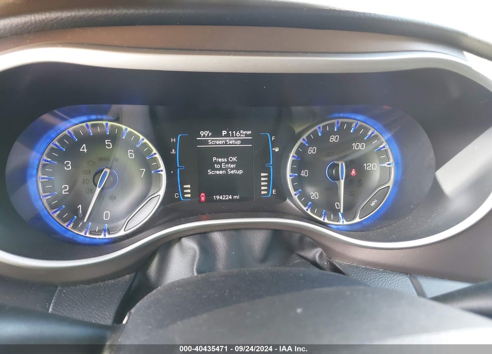 2017 CHRYSLER PACIFICA TOURING L VIN: 2C4RC1BG5HR795031