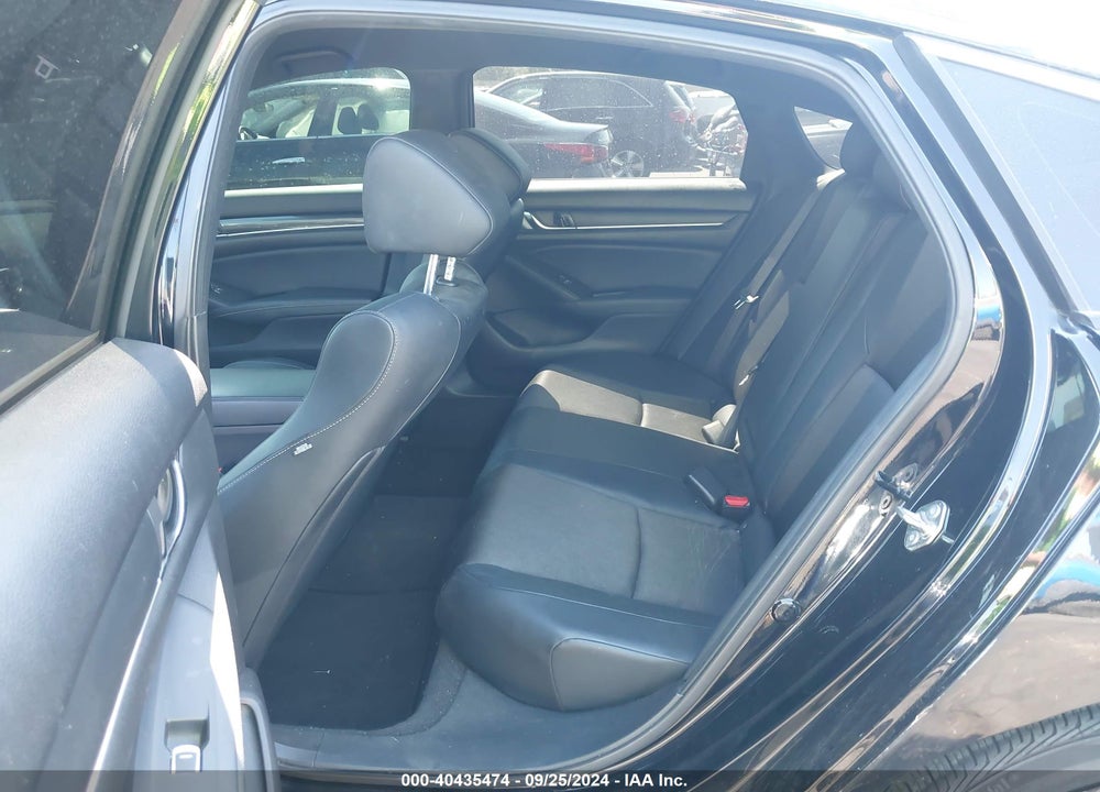 2018 HONDA ACCORD SPORT VIN: 1HGCV1F32JA025694