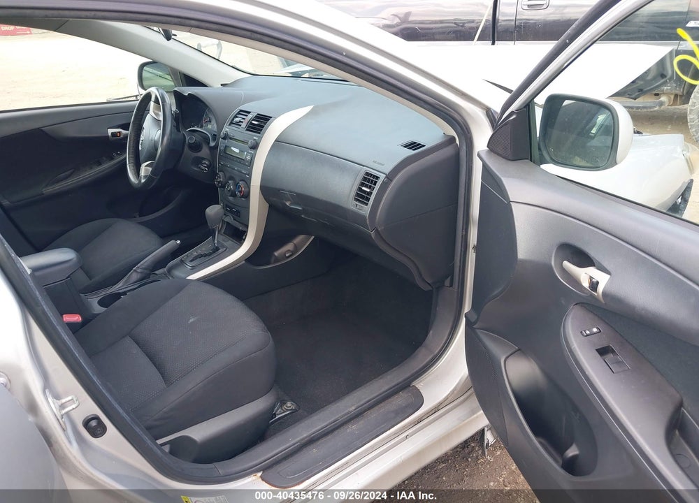 2009 TOYOTA COROLLA S VIN: 2T1BU40E49C162071