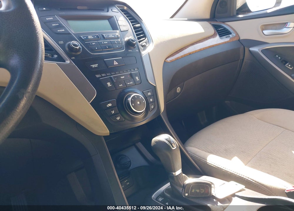 2016 HYUNDAI SANTA FE SPORT 2.4L VIN: 5XYZT3LB7GG323088