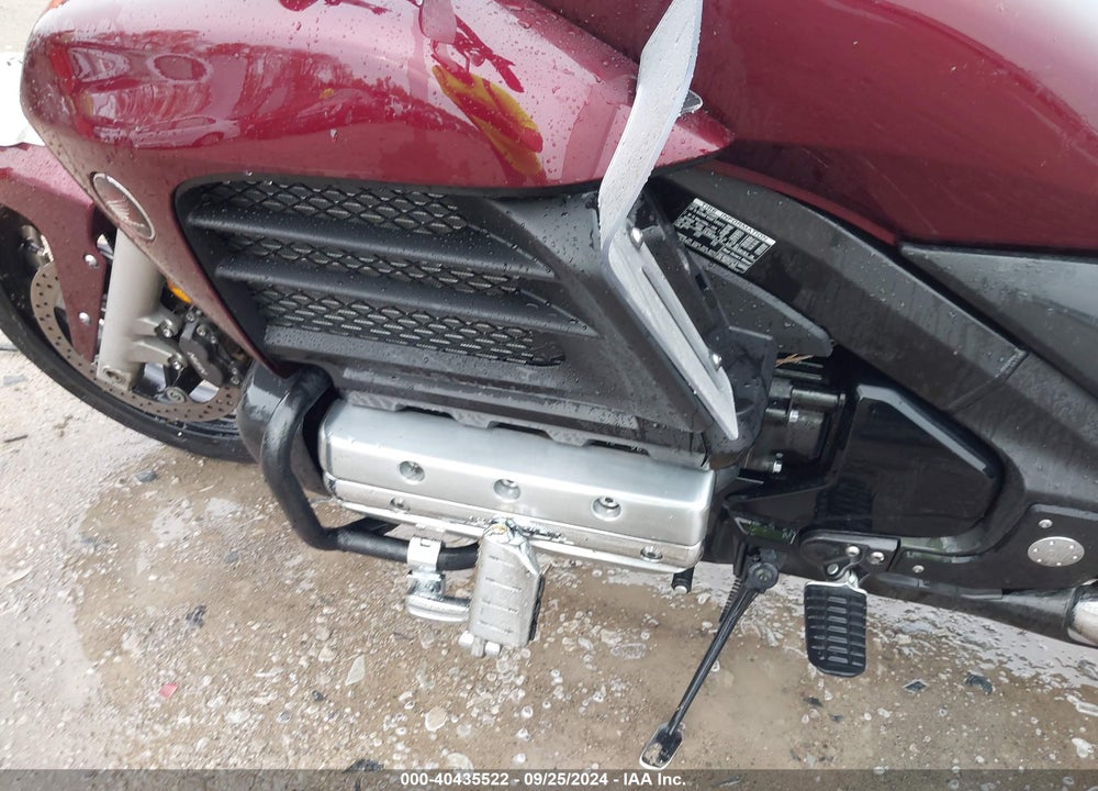 2014 HONDA GL1800 C VIN: JH2SC6805EK001168