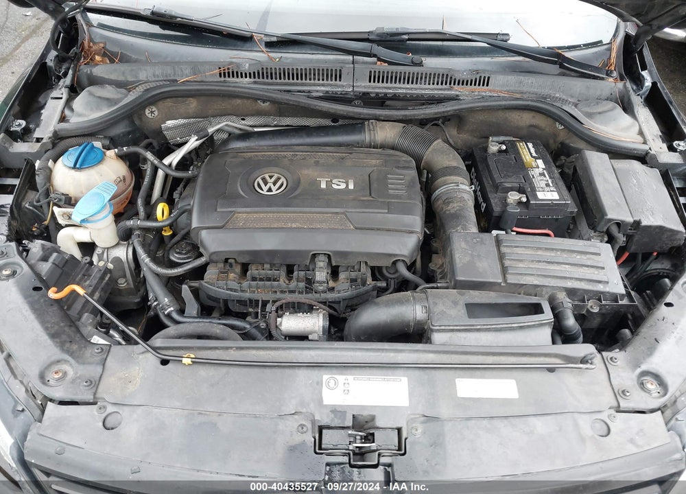 2014 VOLKSWAGEN JETTA 1.8T SE VIN: 3VWD17AJ4EM441128