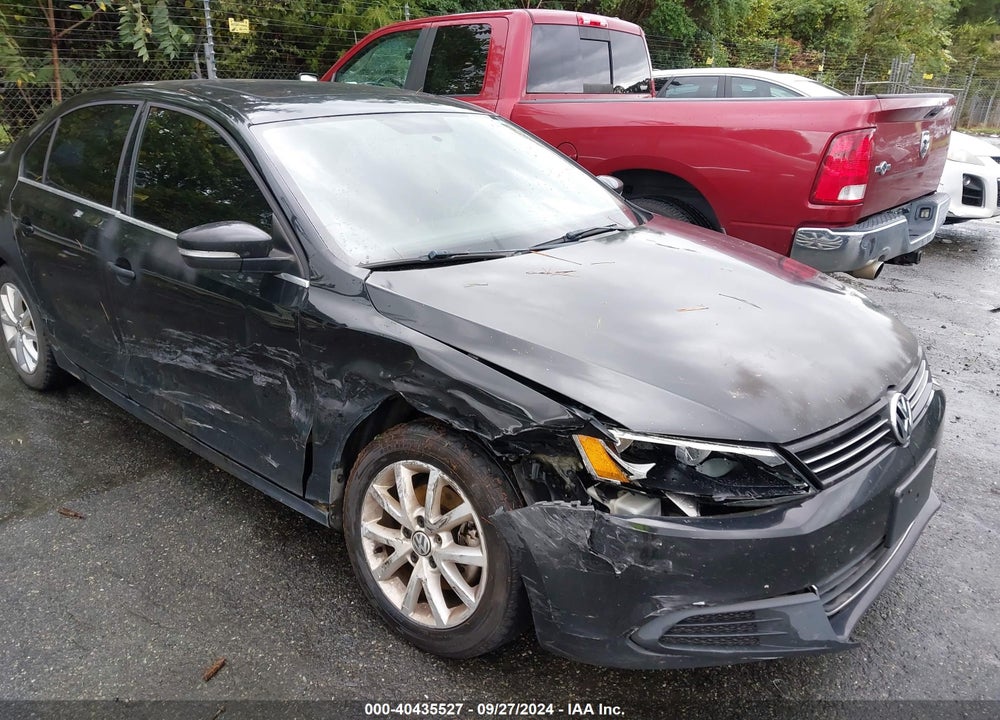 2014 VOLKSWAGEN JETTA 1.8T SE VIN: 3VWD17AJ4EM441128