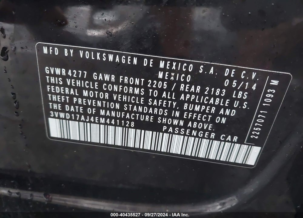 2014 VOLKSWAGEN JETTA 1.8T SE VIN: 3VWD17AJ4EM441128