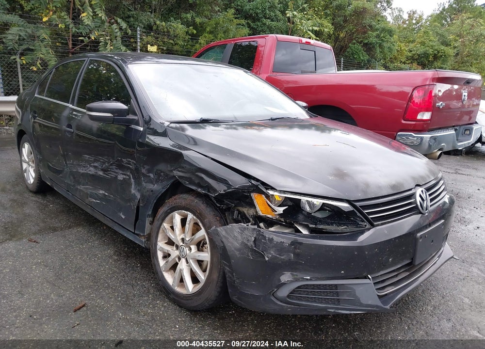 2014 VOLKSWAGEN JETTA 1.8T SE VIN: 3VWD17AJ4EM441128