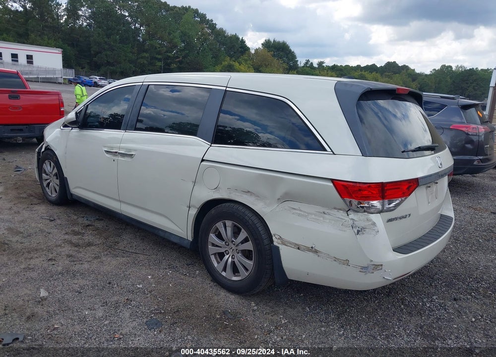 2016 HONDA ODYSSEY SE VIN: 5FNRL5H31GB121075