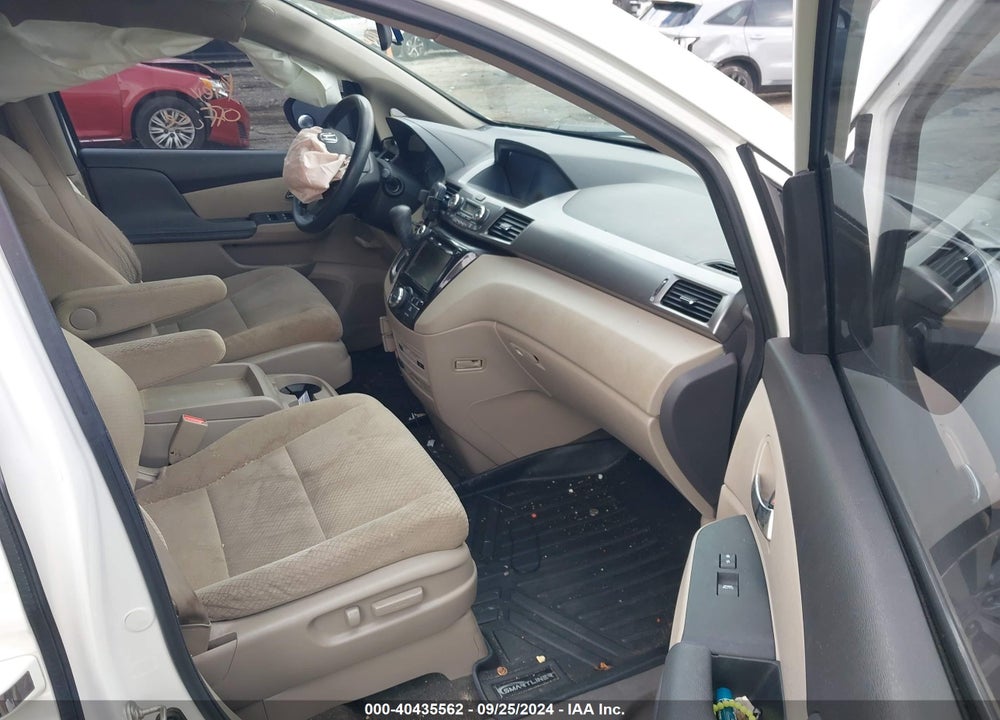 2016 HONDA ODYSSEY SE VIN: 5FNRL5H31GB121075