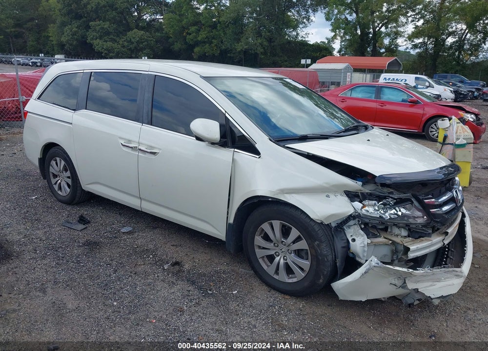 2016 HONDA ODYSSEY SE VIN: 5FNRL5H31GB121075
