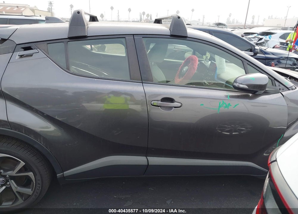 2019 TOYOTA C-HR XLE VIN: JTNKHMBX4K1053148