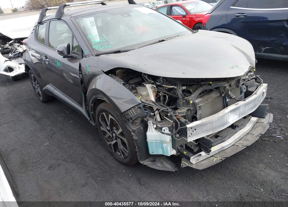 2019 TOYOTA C-HR XLE VIN: JTNKHMBX4K1053148