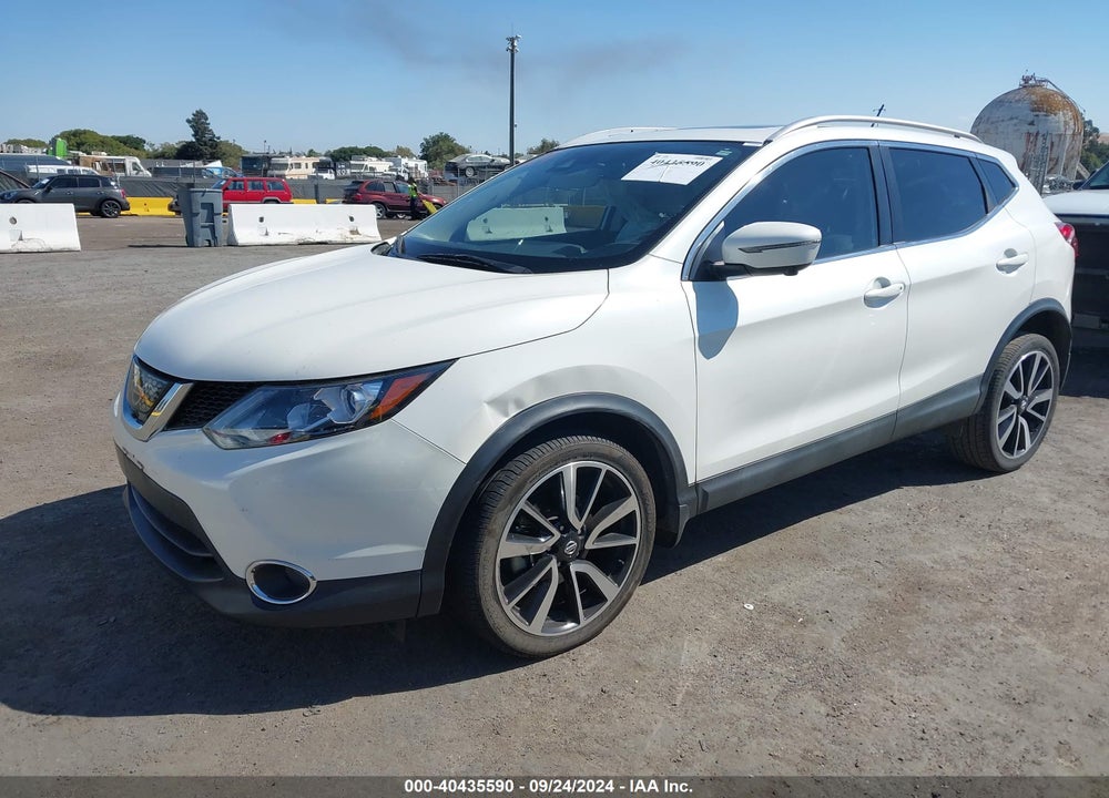 2017 NISSAN ROGUE SPORT SL VIN: JN1BJ1CPXHW035421