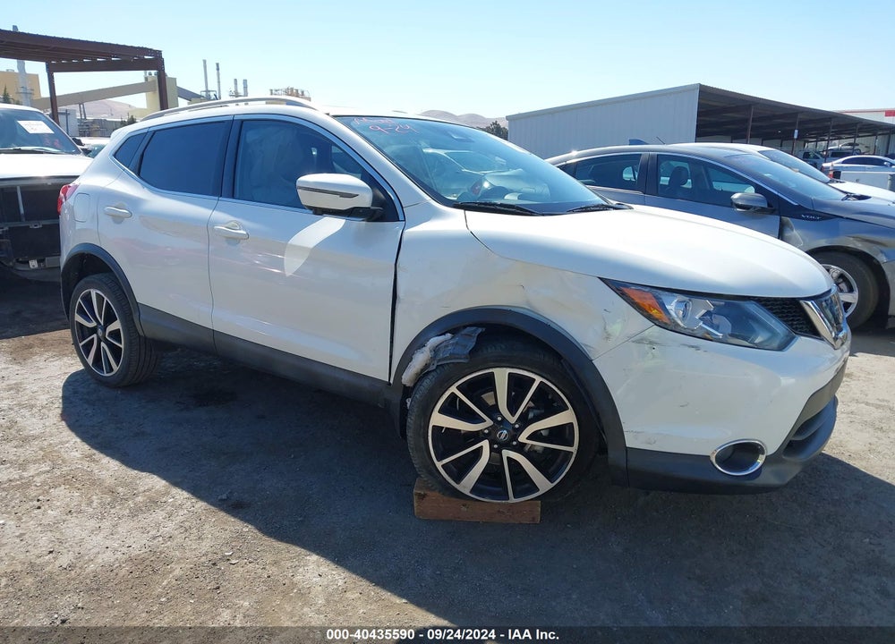2017 NISSAN ROGUE SPORT SL VIN: JN1BJ1CPXHW035421