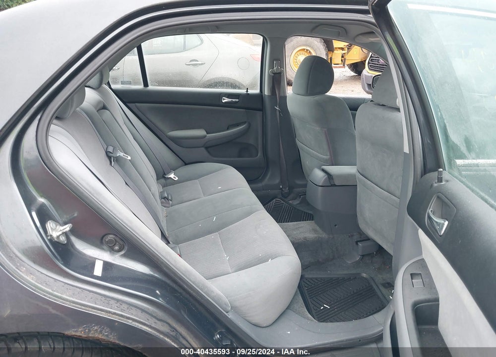 2004 HONDA ACCORD 2.4 LX VIN: 1HGCM56314A076327