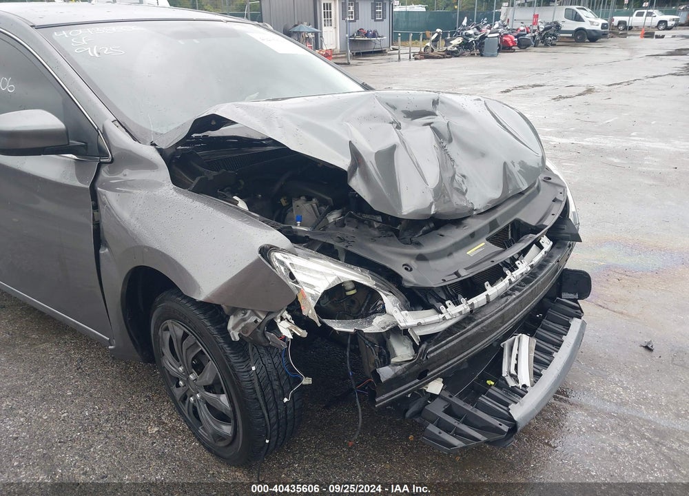 2015 NISSAN SENTRA SV VIN: 3N1AB7AP9FY350585