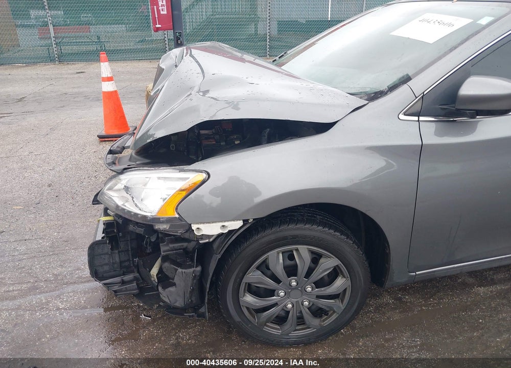 2015 NISSAN SENTRA SV VIN: 3N1AB7AP9FY350585