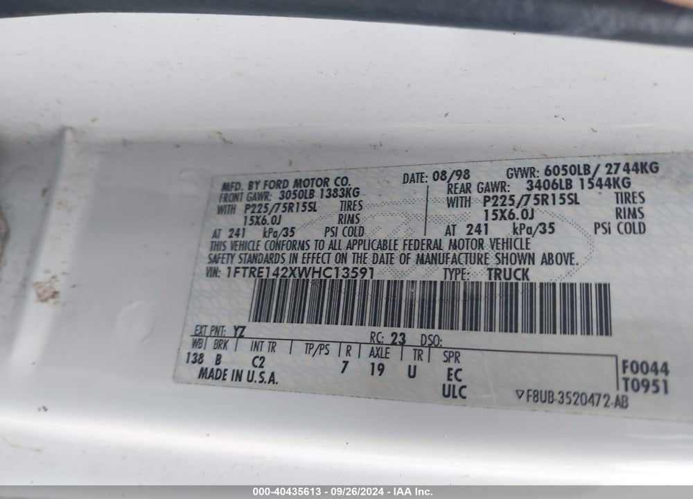 1998 FORD ECONOLINE E150 VAN VIN: 1FTRE142XWHC13591