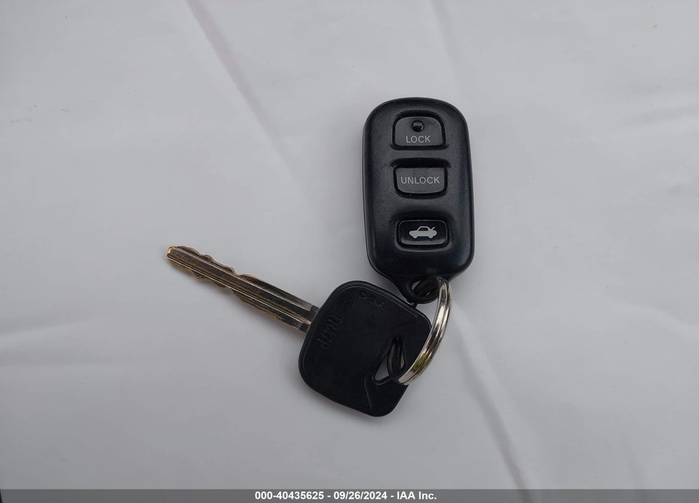 2003 TOYOTA AVALON XL VIN: 4T1BF28B23U313469