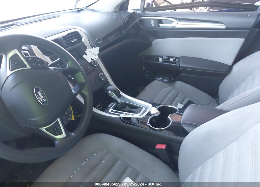 2014 FORD FUSION S VIN: 1FA6P0G70E5387030