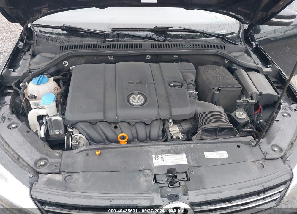 2013 VOLKSWAGEN JETTA 2.5L SE VIN: 3VWBP7AJ9DM427469