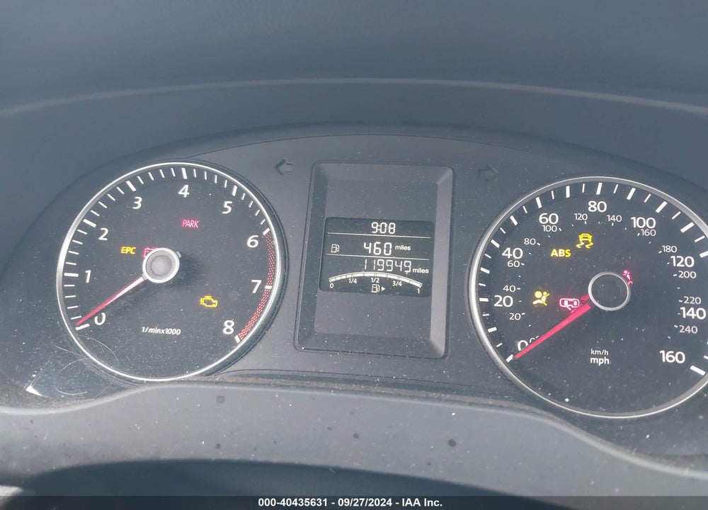 2013 VOLKSWAGEN JETTA 2.5L SE VIN: 3VWBP7AJ9DM427469