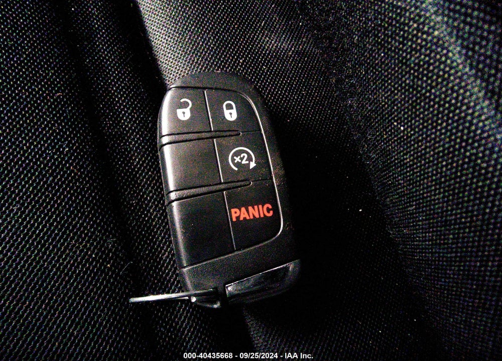 2020 JEEP RENEGADE ORANGE EDITION 4X4 VIN: ZACNJBBB4LPM09319