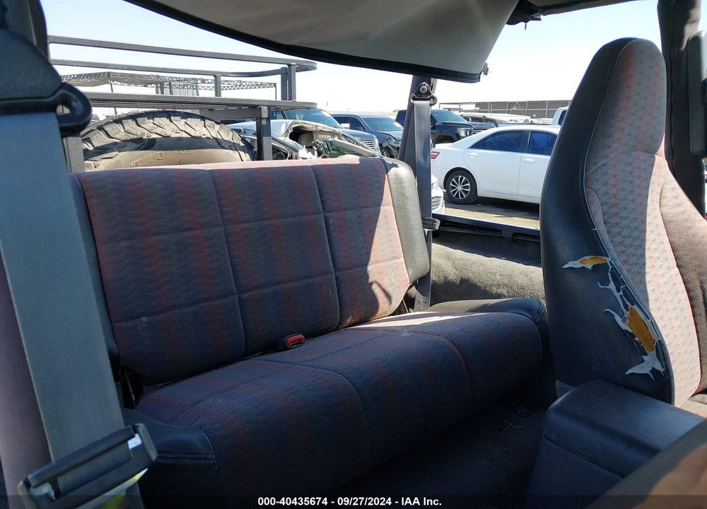 2000 JEEP WRANGLER SPORT VIN: 1J4FA49S8YP753985