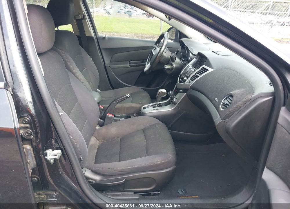 2014 CHEVROLET CRUZE 1LT AUTO VIN: 1G1PC5SB4E7218869