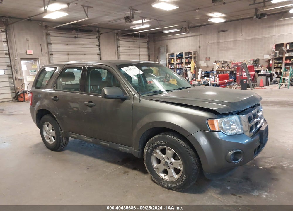 2012 FORD ESCAPE XLS VIN: 1FMCU0C7XCKA81880