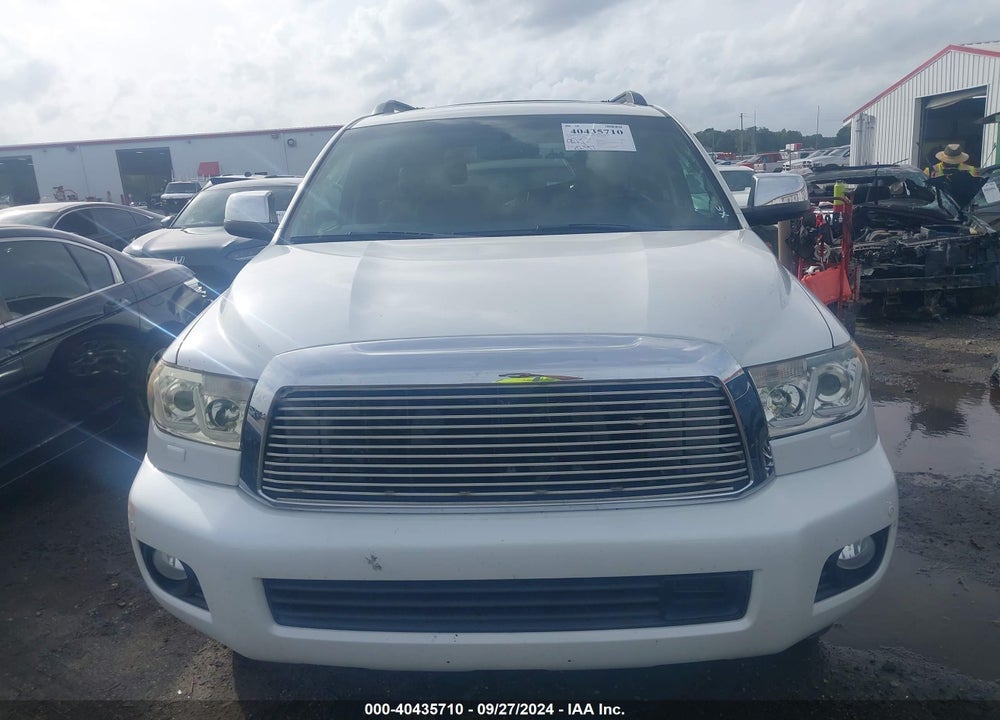 2010 TOYOTA SEQUOIA PLATINUM 5.7L V8 VIN: 5TDDW5G18AS038229