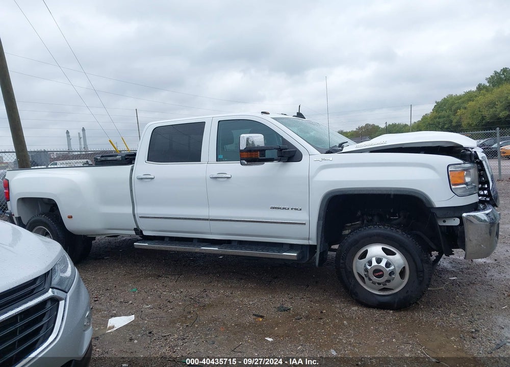 2018 GMC SIERRA 3500HD SLT VIN: 1GT42XEY5JF280807