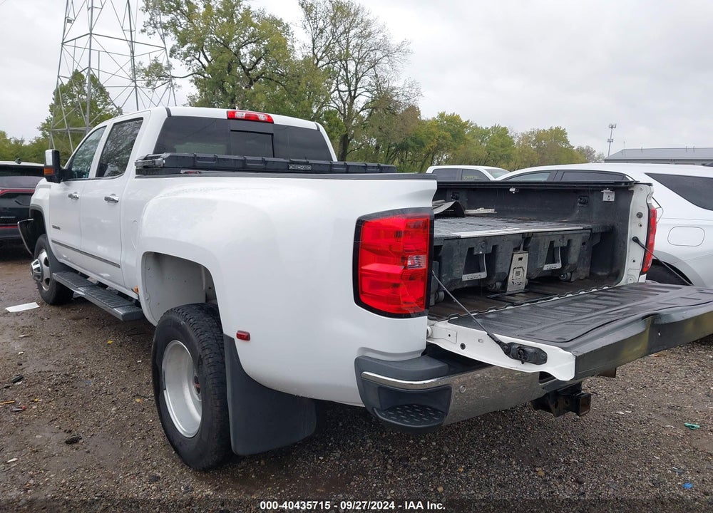 2018 GMC SIERRA 3500HD SLT VIN: 1GT42XEY5JF280807