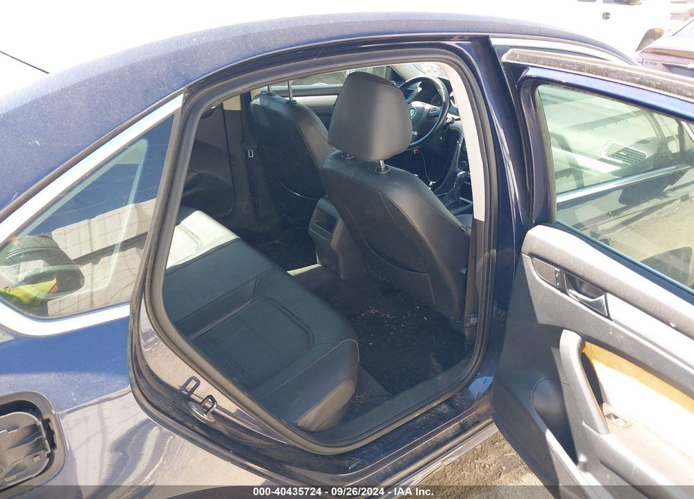 2012 VOLKSWAGEN PASSAT 2.5L SE VIN: 1VWBH7A30CC067281