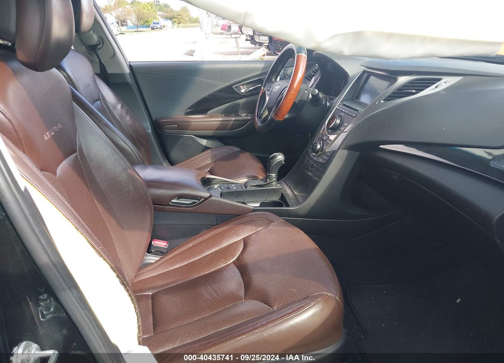 2012 HYUNDAI AZERA VIN: KMHFG4JG8CA155463