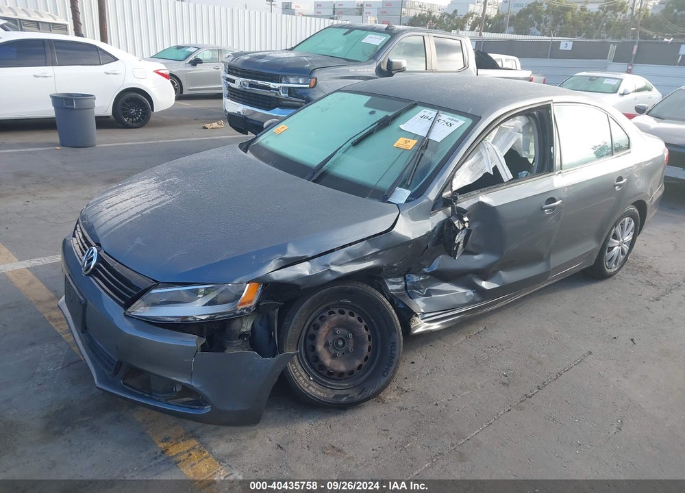 2011 VOLKSWAGEN JETTA 2.0L S VIN: 3VW2K7AJ8BM094290