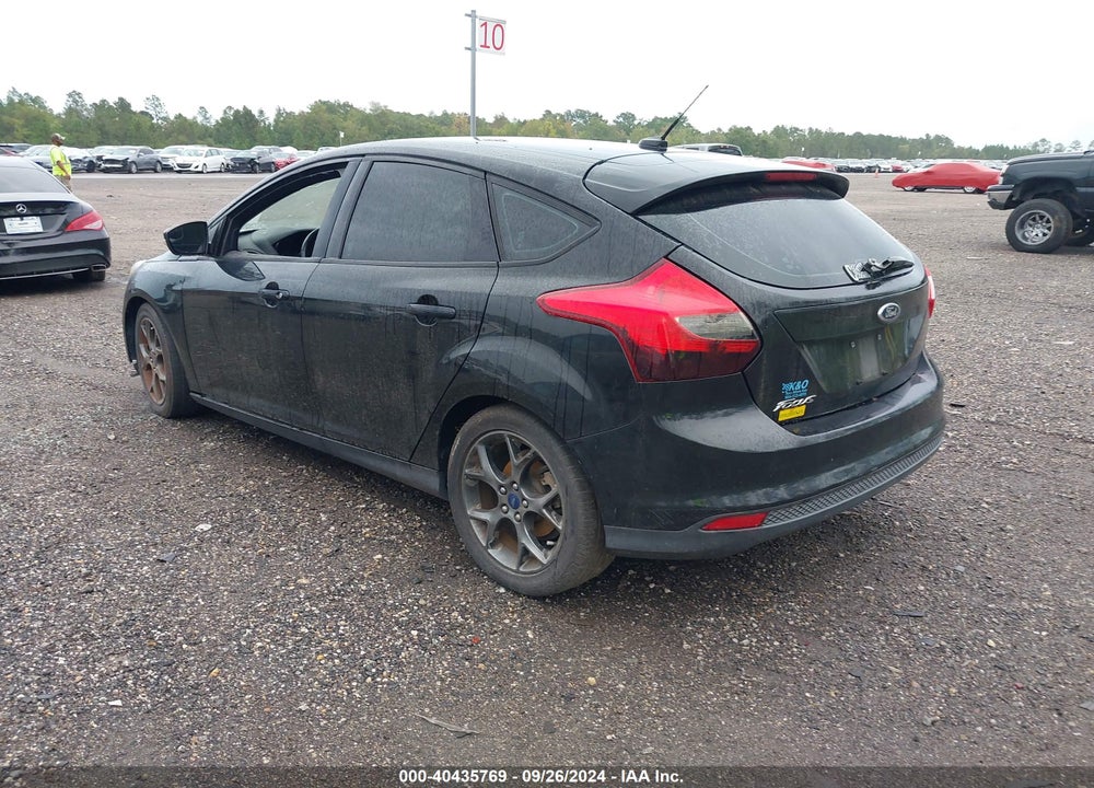 2014 FORD FOCUS SE VIN: 1FADP3K27EL455288