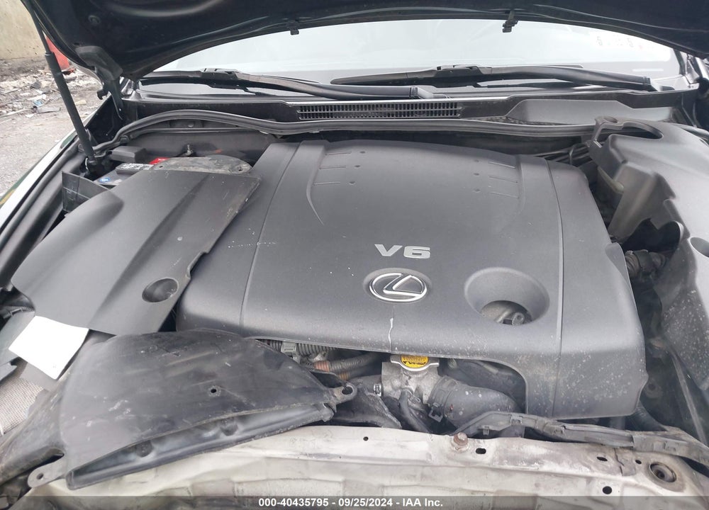 2009 LEXUS IS 250 VIN: JTHCK262895029076