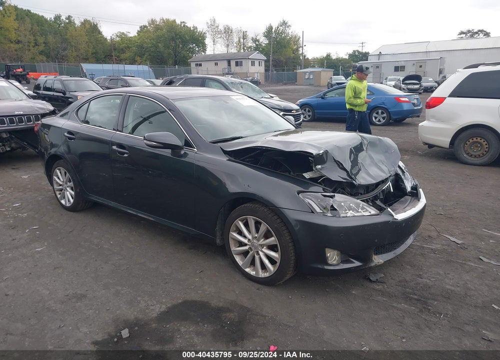 2009 LEXUS IS 250 VIN: JTHCK262895029076