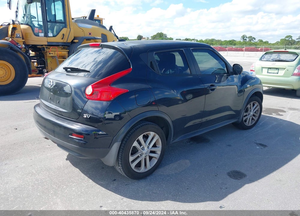 2011 NISSAN JUKE SV VIN: JN8AF5MR9BT022383