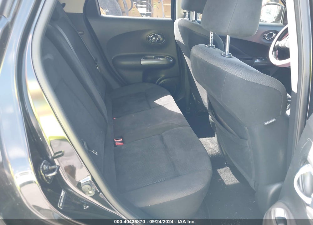 2011 NISSAN JUKE SV VIN: JN8AF5MR9BT022383