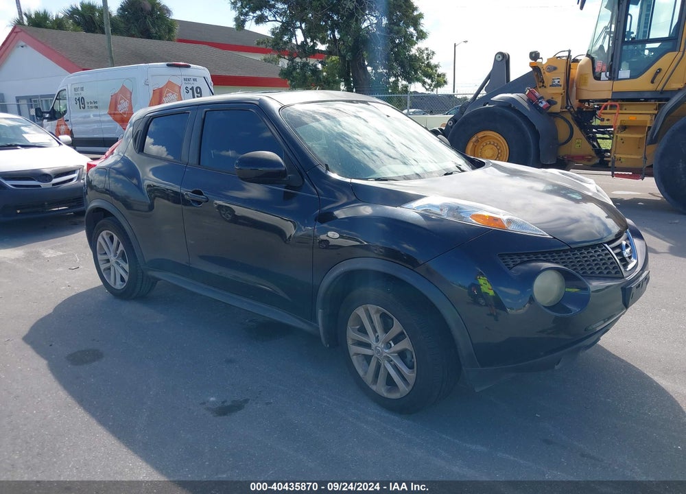 2011 NISSAN JUKE SV VIN: JN8AF5MR9BT022383