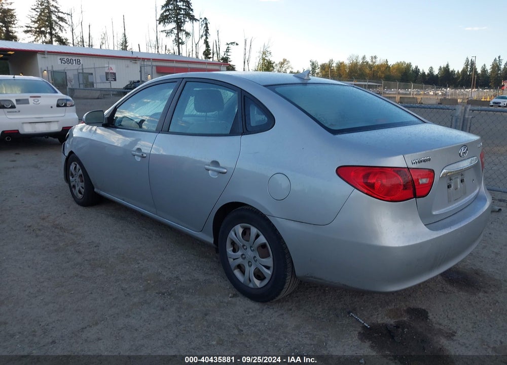 2010 HYUNDAI ELANTRA GLS VIN: KMHDU4AD7AU076528