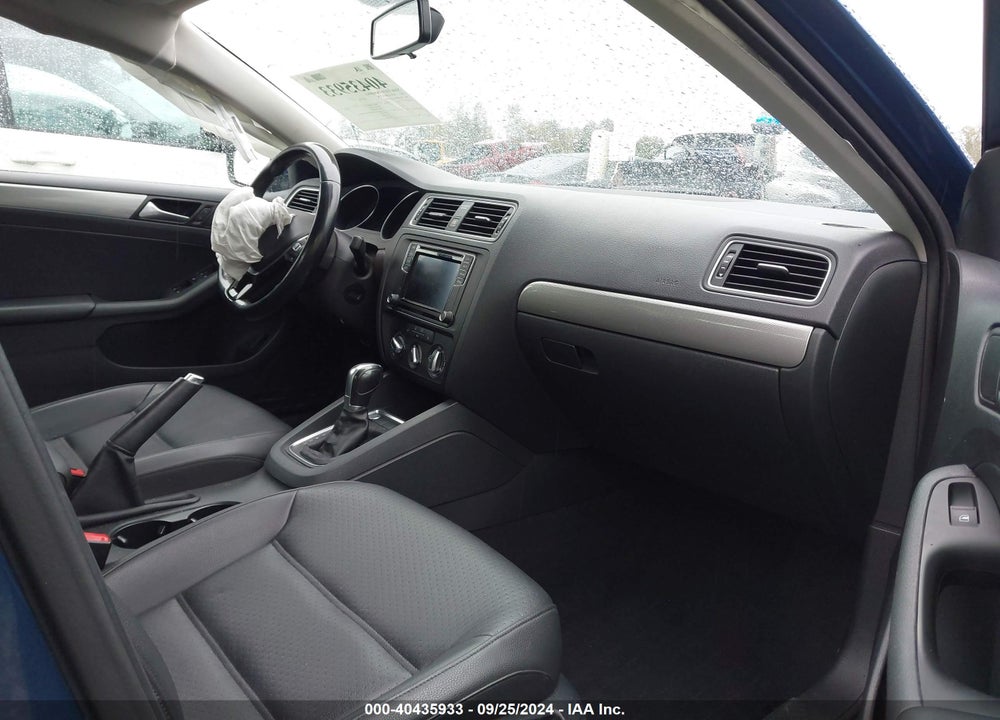 2017 VOLKSWAGEN JETTA 1.4T SE VIN: 3VWDB7AJXHM255871