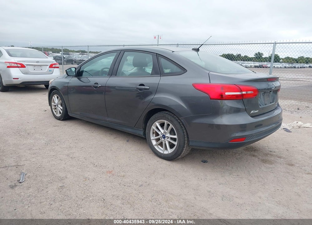 2016 FORD FOCUS SE VIN: 1FADP3F26GL369239