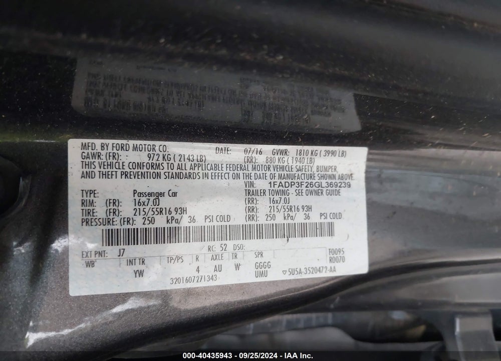 2016 FORD FOCUS SE VIN: 1FADP3F26GL369239