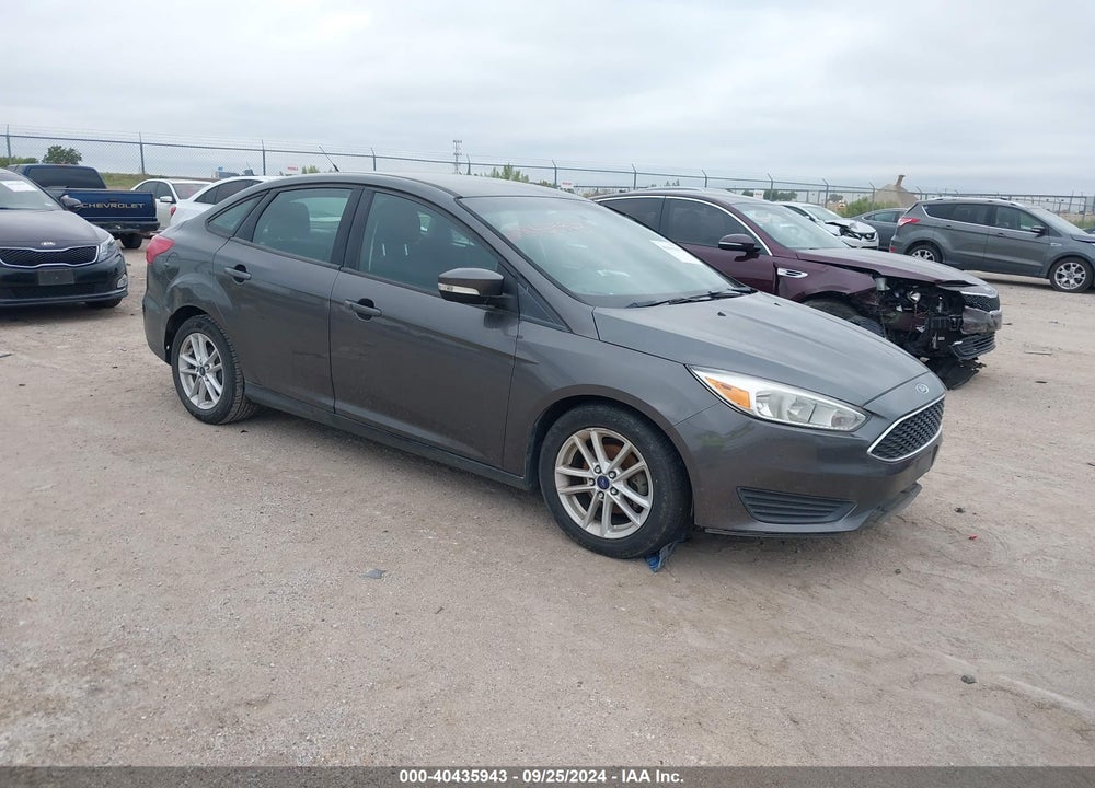 2016 FORD FOCUS SE VIN: 1FADP3F26GL369239