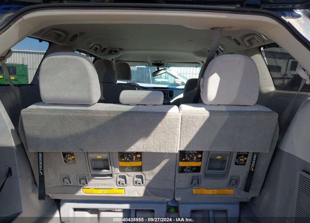 2011 TOYOTA SIENNA LE VIN: 5TDKA3DCXBS006822
