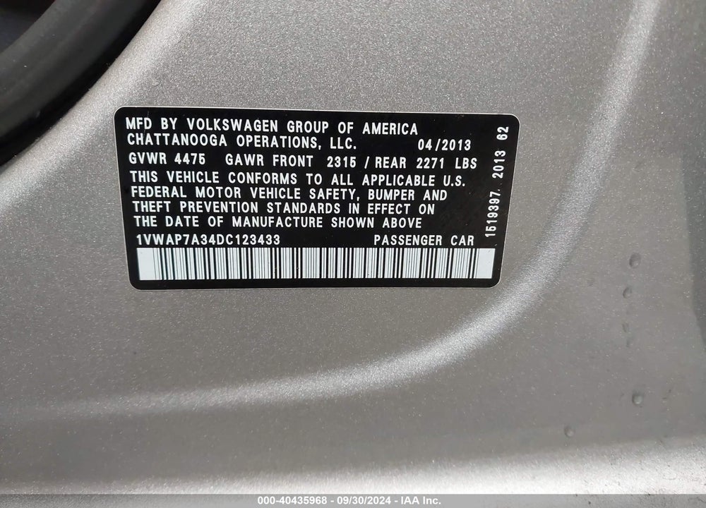 2013 VOLKSWAGEN PASSAT 2.5L S VIN: 1VWAP7A34DC123433