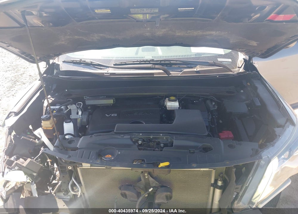 2018 NISSAN PATHFINDER S VIN: 5N1DR2MM5JC615512
